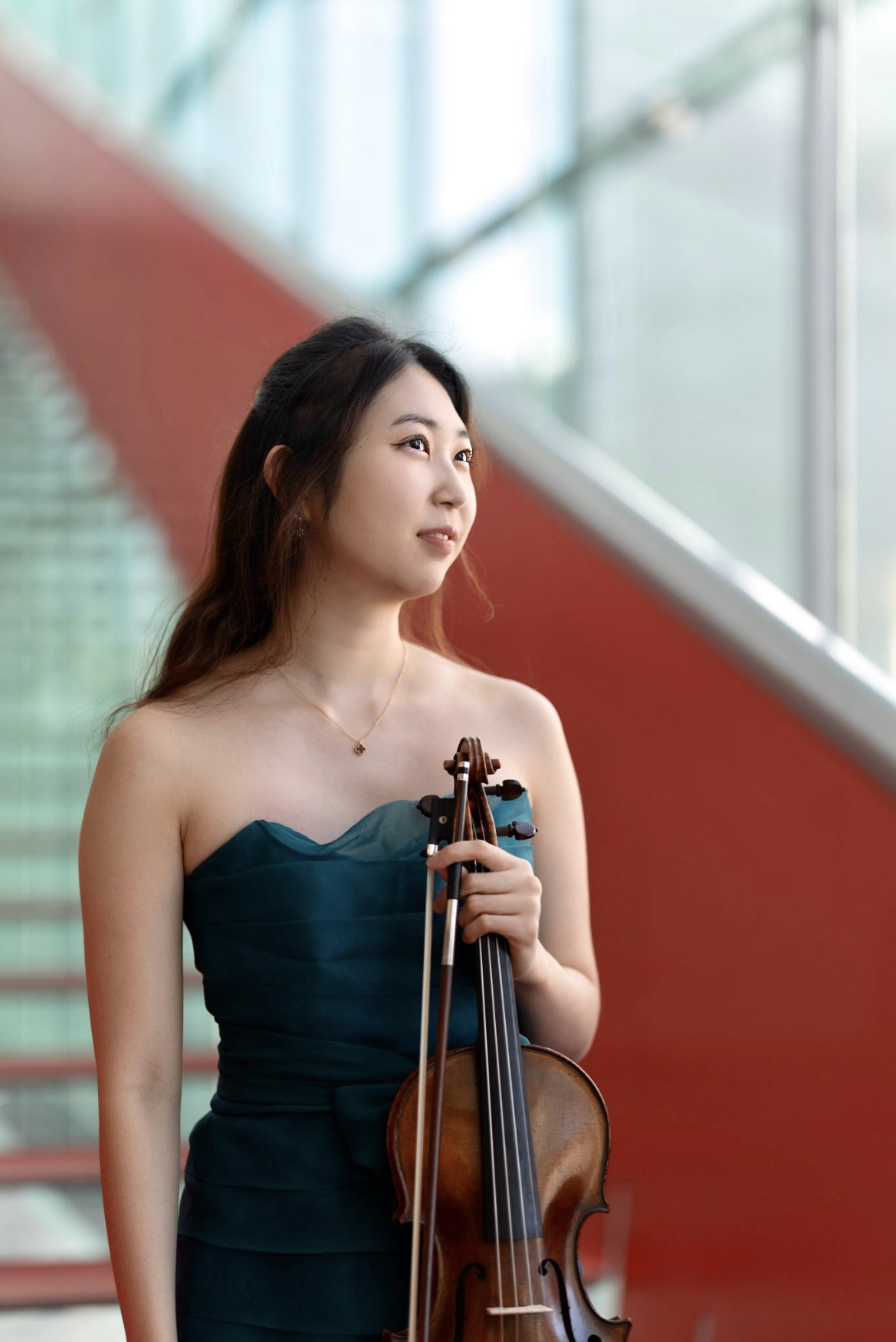 Violinist Nicole Yun