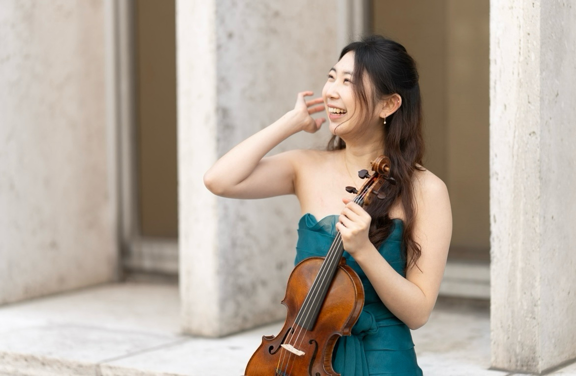 Nicole Yun in performance